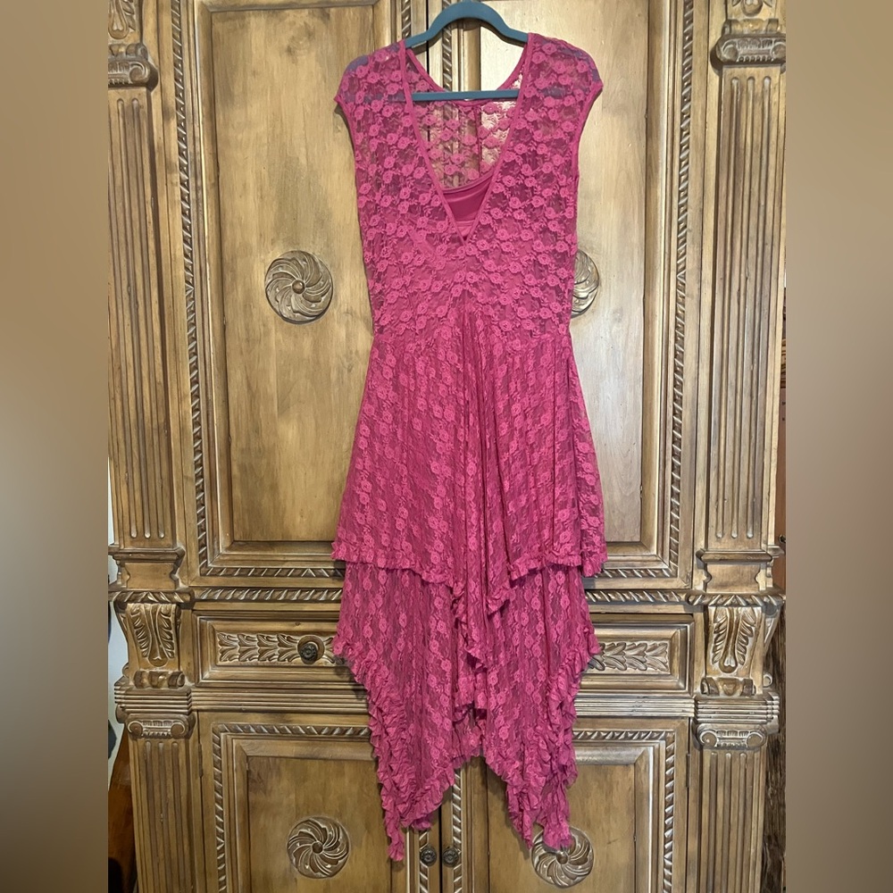 Sexy Lace Fuschia Pink Layered Asymmetrical Maxi Sleeveles Dress With Slip